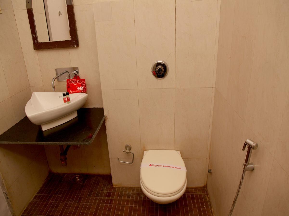 Hotel Lara India Варанаси Экстерьер фото