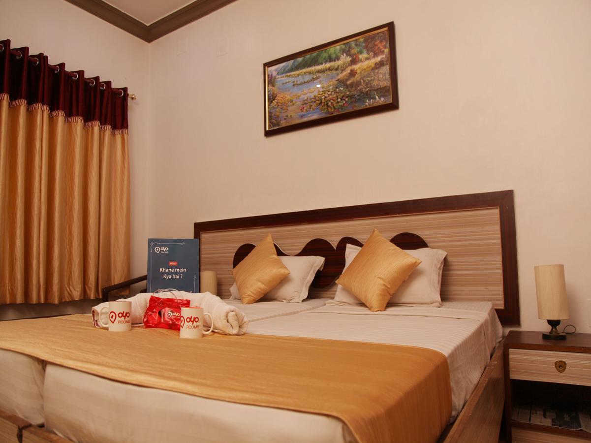 Hotel Lara India Варанаси Экстерьер фото